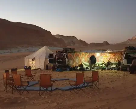 Adventure Escape: Bahariya Oasis & White Desert