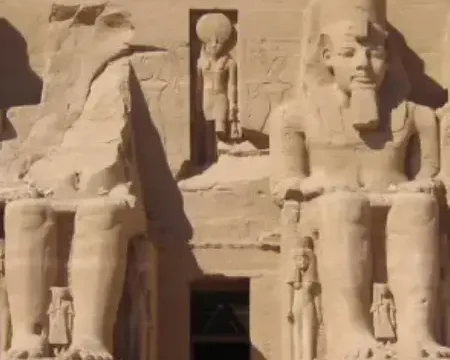 Abu Simbel Day Trip – Discover the Magnificent Temples by Land