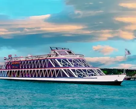 Cairo Nile Dinner Cruise & Live Entertainment