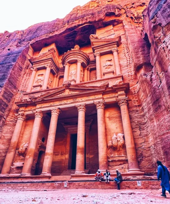  Amazing Petra & Wadi Rum Tour from Aqaba Port